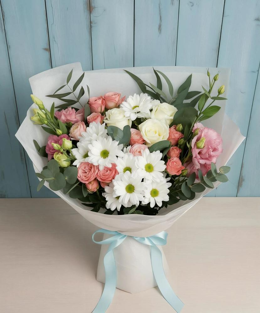 Букет цветов из: Розы, Лизиантусы и Хризантемы в Гороховце