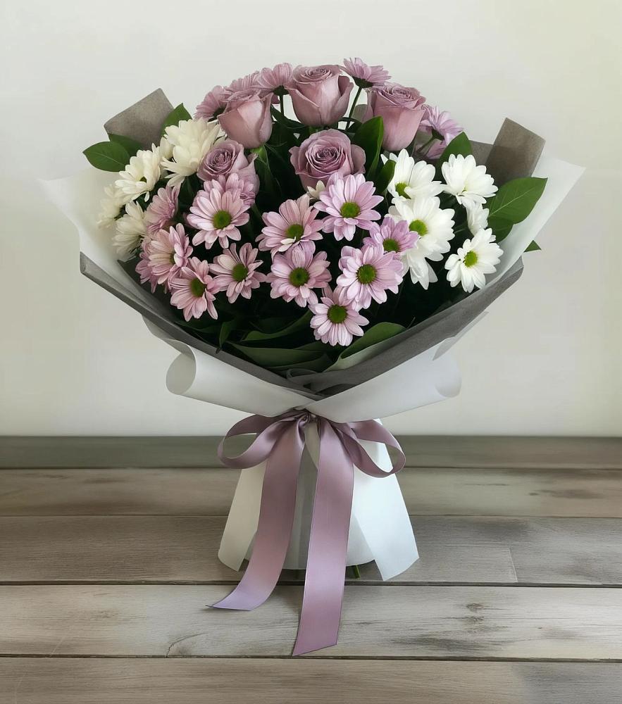 Букет цветов из: Хризантемы и Розы в Гороховце