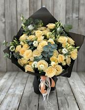 Букет цветов из:  Розы и Лизиантусы в Гороховце