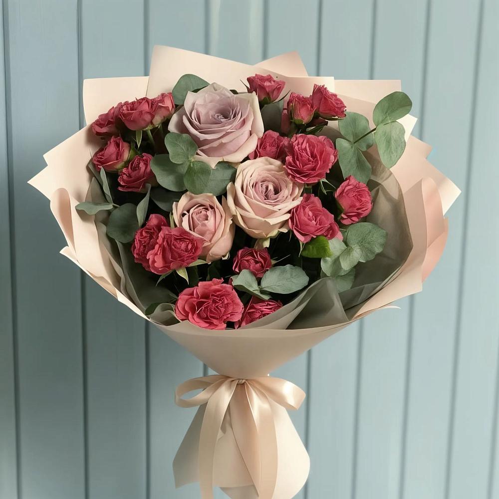 Букет цветов из: Гвоздики и Розы в Гороховце