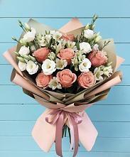 Букет цветов из:  Розы, Альстромерии и Лизиантусы в Гороховце
