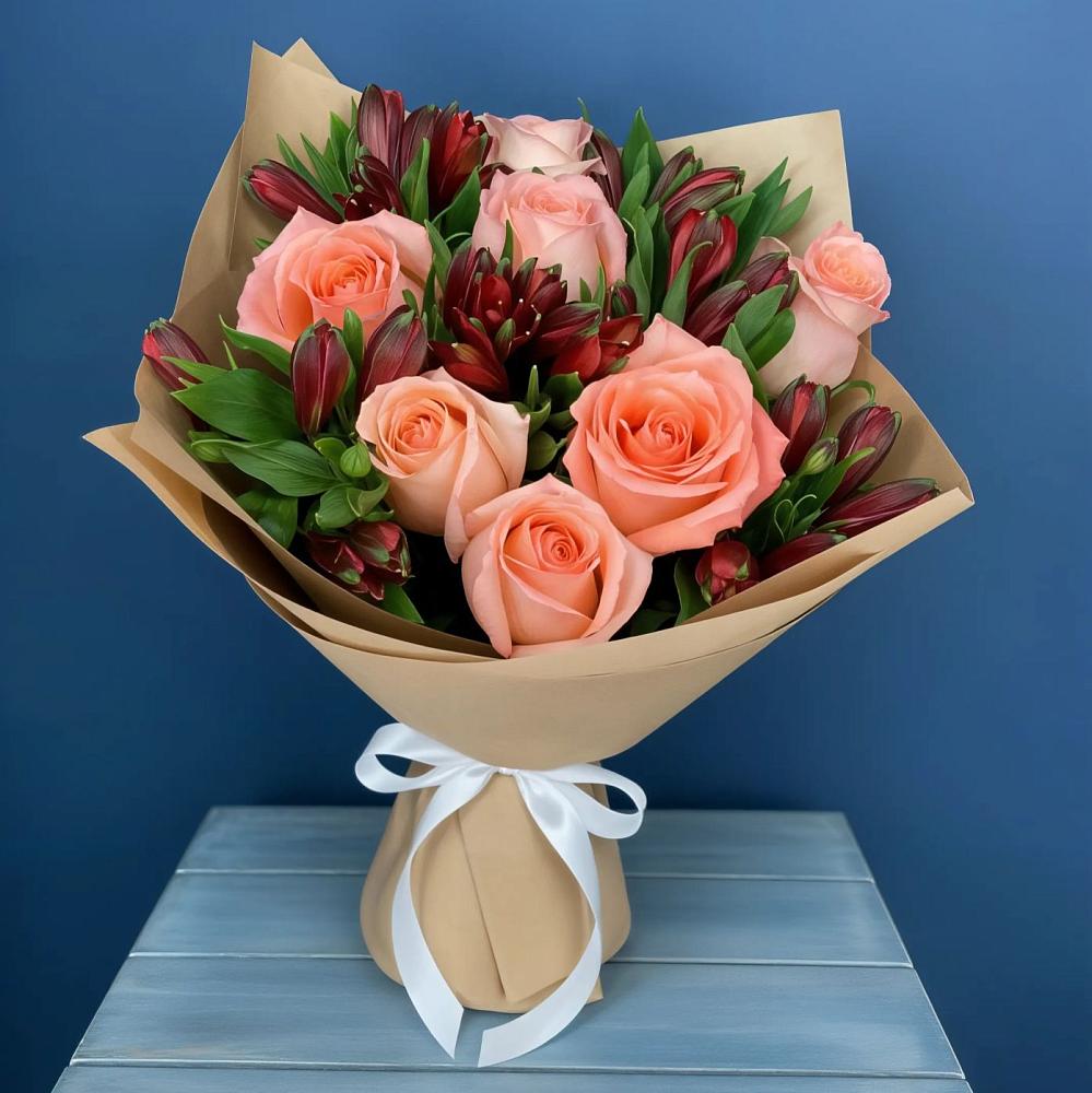 Букет цветов из: Розы и Альстромерии в Гороховце