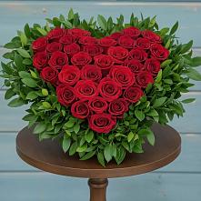 Цветочная композиция из Розы в виде сердца #REPLACE_PRED# Гороховце