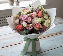 Букет цветов из:  Розы, Лизиантусы и Гвоздики #REPLACE_PRED# Гороховце