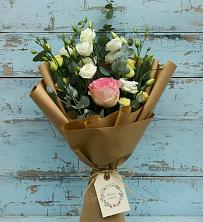 Букет цветов из:  Розы и Лизиантусы в Гороховце